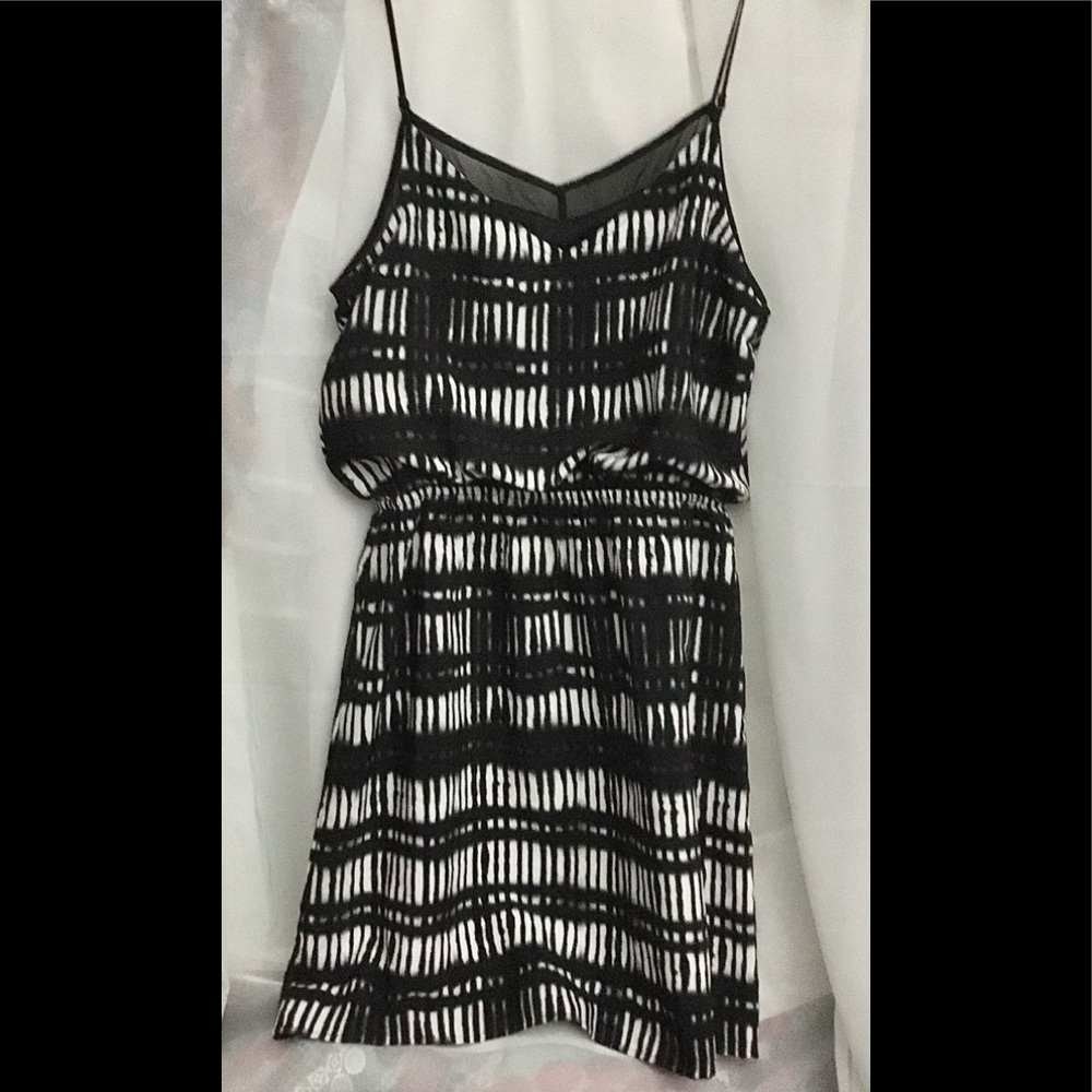 EXPRESS Sundress - Picture 2 of 4